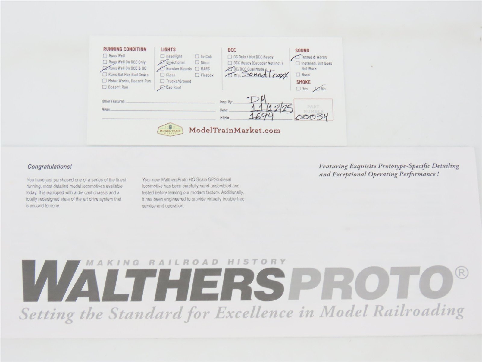 HO Walthers Proto 920-41865 UP Union Pacific EMD GP30 Diesel #712 w/ DCC & Sound