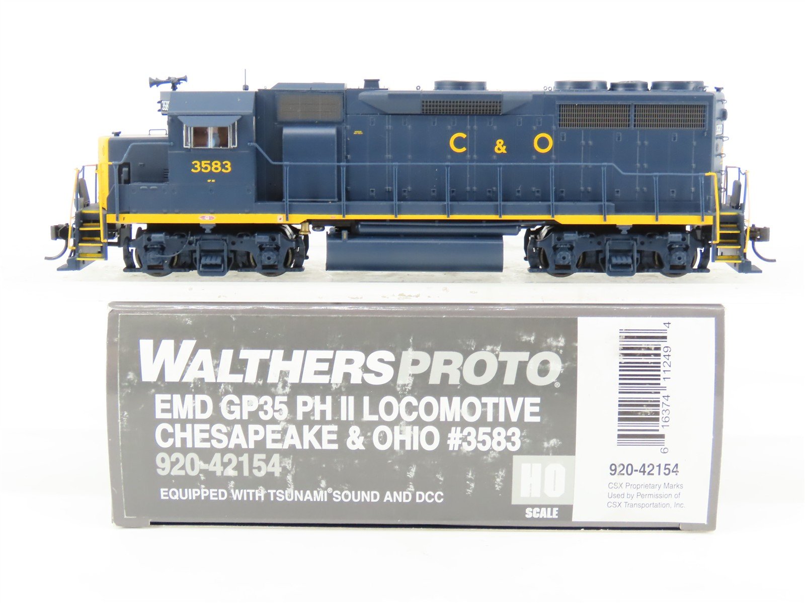 HO Walthers Proto 920-42154 C&O EMD GP35 Ph. II Diesel #3583 w/ DCC & Sound