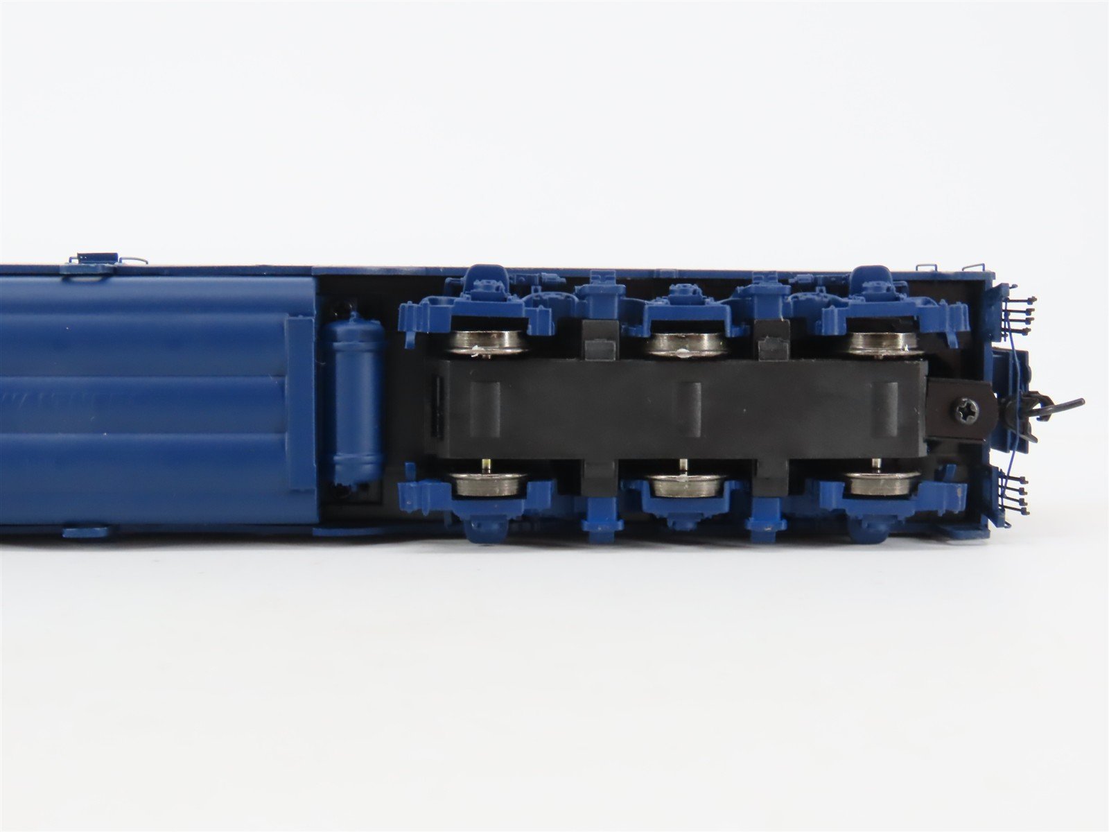 HO Walthers Proto 920-42363 C&O Chesapeake & Ohio E8A Diesel #4029 w/DCC & Sound