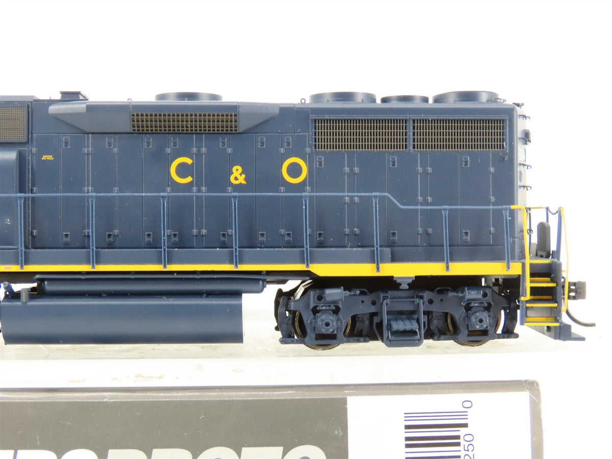 HO Walthers Proto 920-42155 C&amp;O EMD GP35 Ph. II Diesel #3584 w/ DCC &amp; Sound