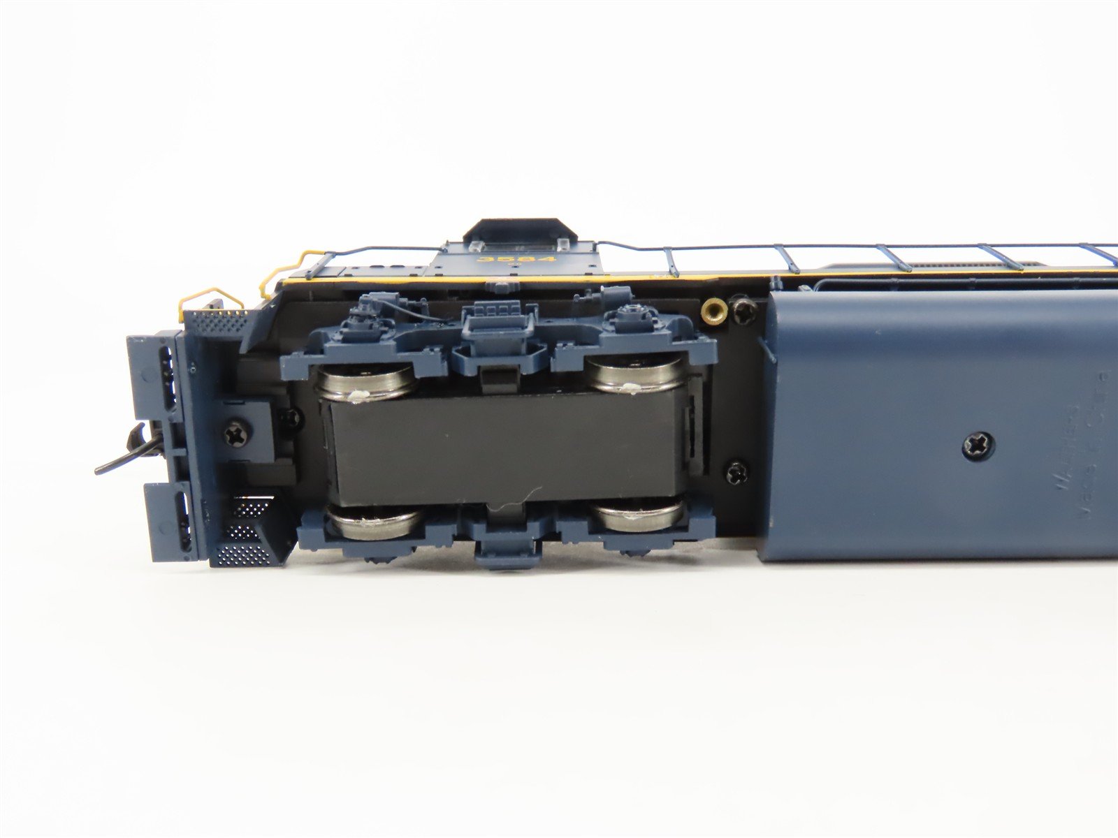 HO Walthers Proto 920-42155 C&O EMD GP35 Ph. II Diesel #3584 w/ DCC & Sound