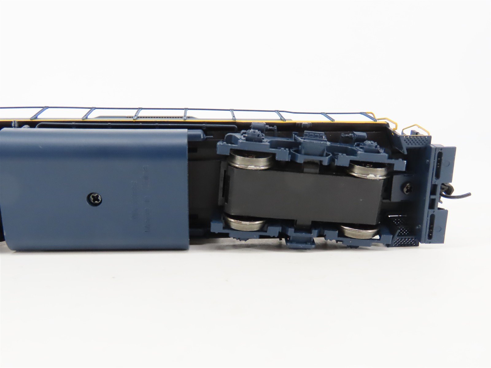 HO Walthers Proto 920-42155 C&O EMD GP35 Ph. II Diesel #3584 w/ DCC & Sound