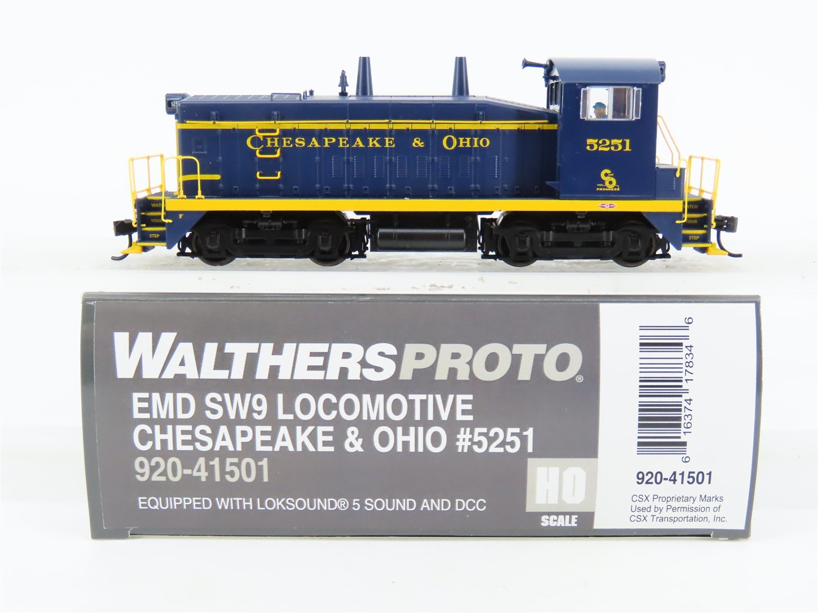 HO Walthers Proto 920-41501 C&O Chesapeake & Ohio SW9 Diesel #5251 w/DCC & Sound