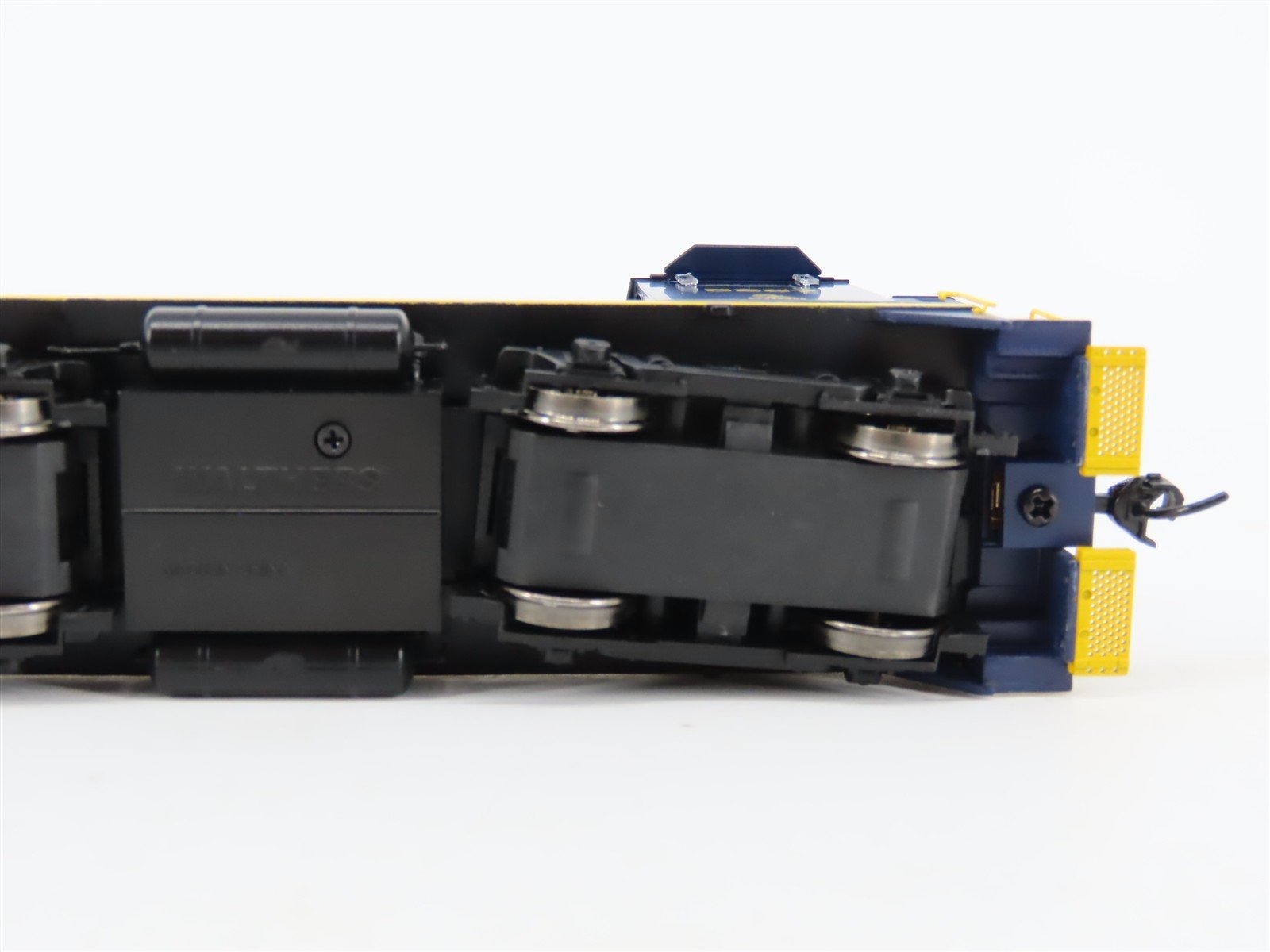 HO Walthers Proto 920-41502 C&O Chesapeake & Ohio SW9 Diesel #5257 w/DCC & Sound