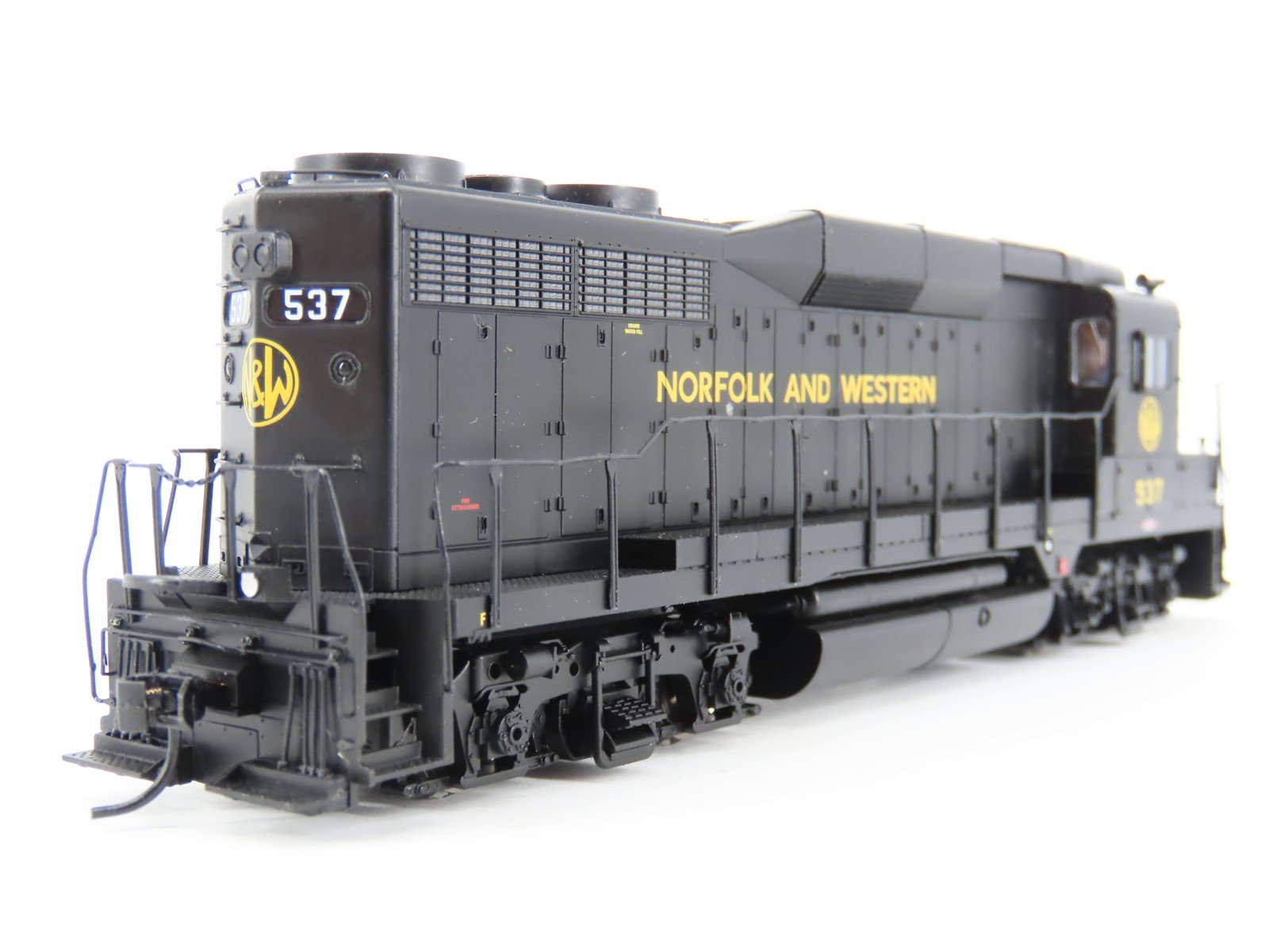 HO Walthers Proto 920-41862 N&W Norfolk & Western GP30 Diesel #537 w/DCC & Sound