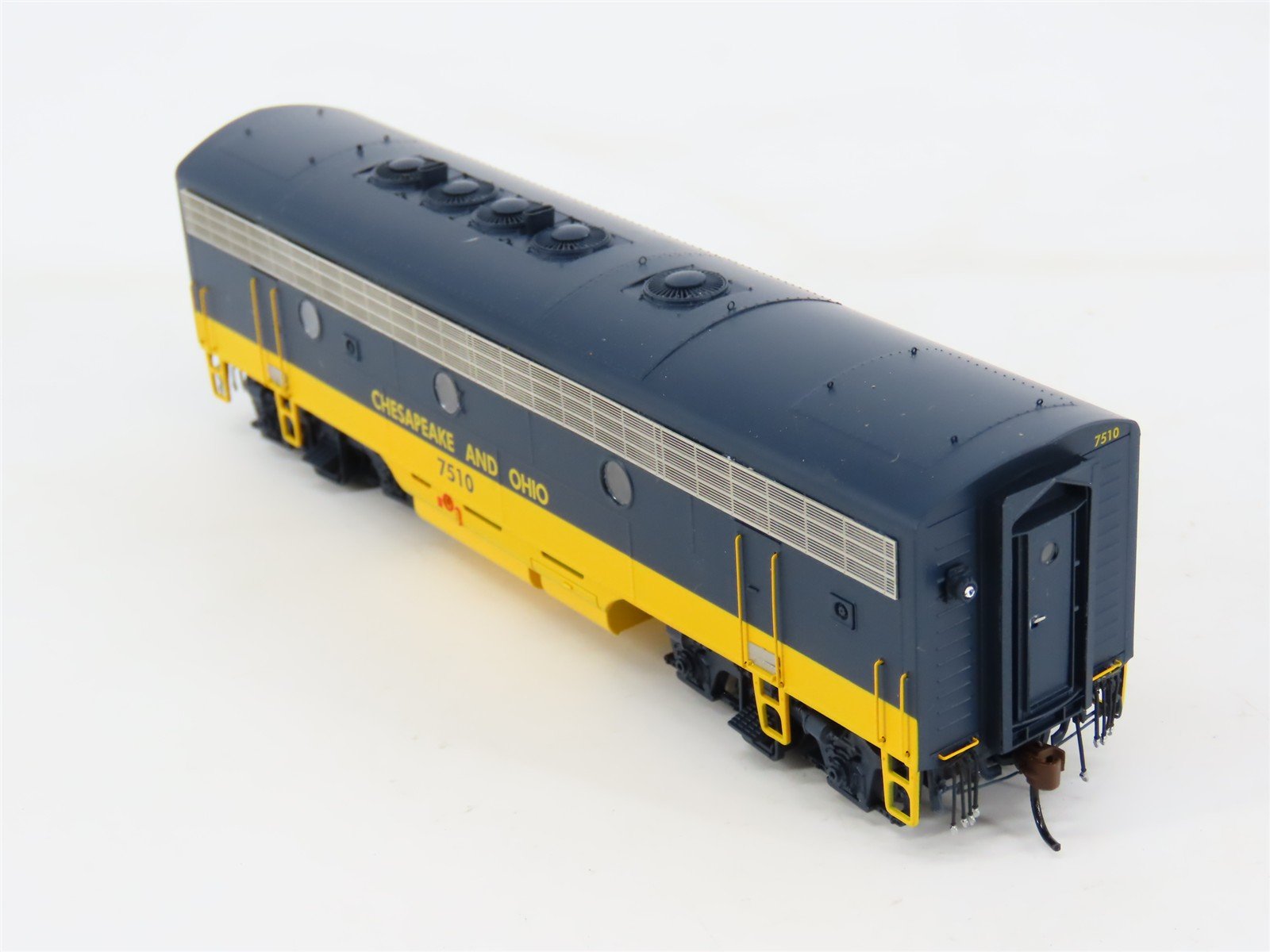 HO Scale Athearn Genesis ATHG22816 C&O EMD FP7/F7B Diesel Set w/ DCC & Sound