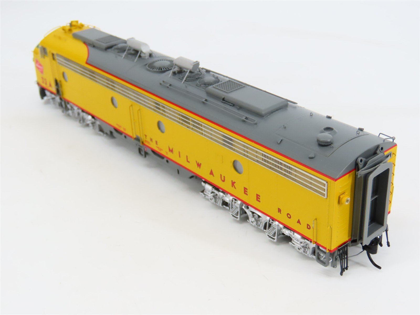 HO Walthers Proto 920-42380 MILW 