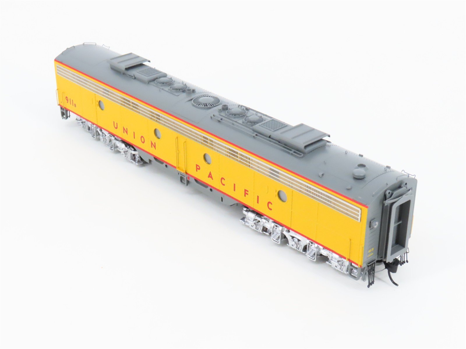 HO Walthers Proto 920-42376 UP Union Pacific EMD E9A/B Diesel Set w/ DCC & Sound