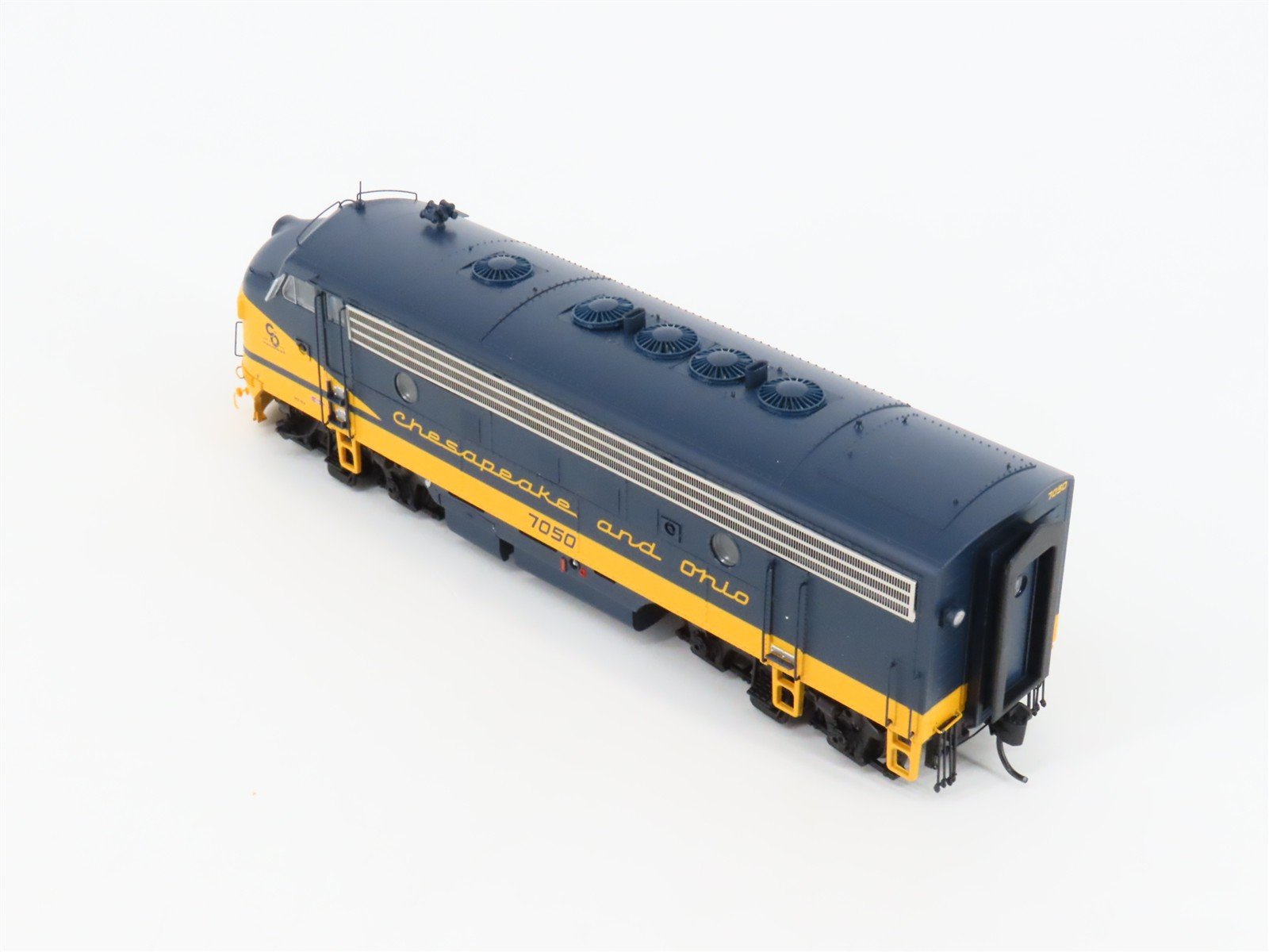 HO Walthers Proto 920-40913 C&O Chesapeake & Ohio F7A/B Diesel Set w/DCC & Sound