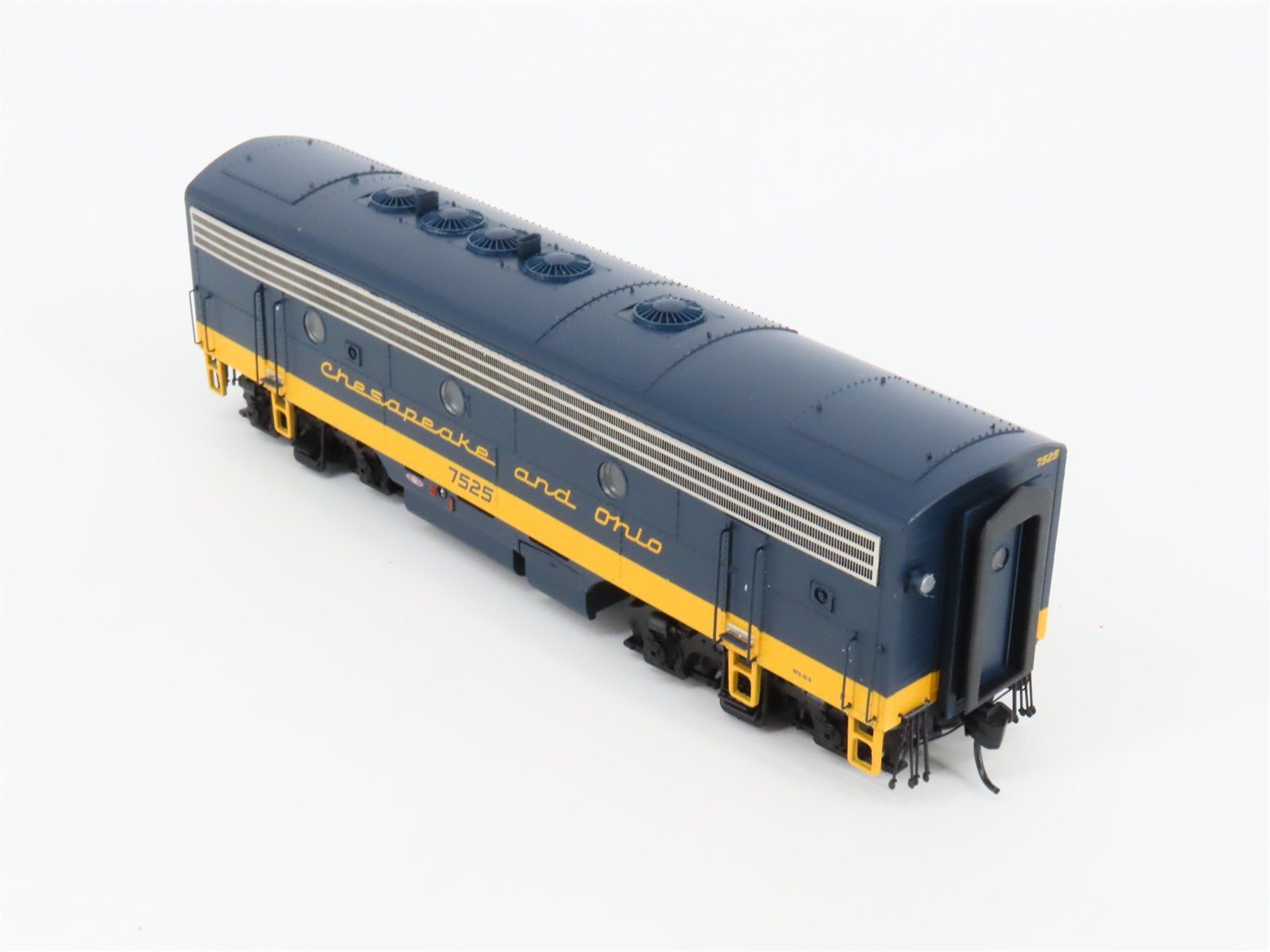 HO Walthers Proto 920-40913 C&O Chesapeake & Ohio F7A/B Diesel Set w/DCC & Sound