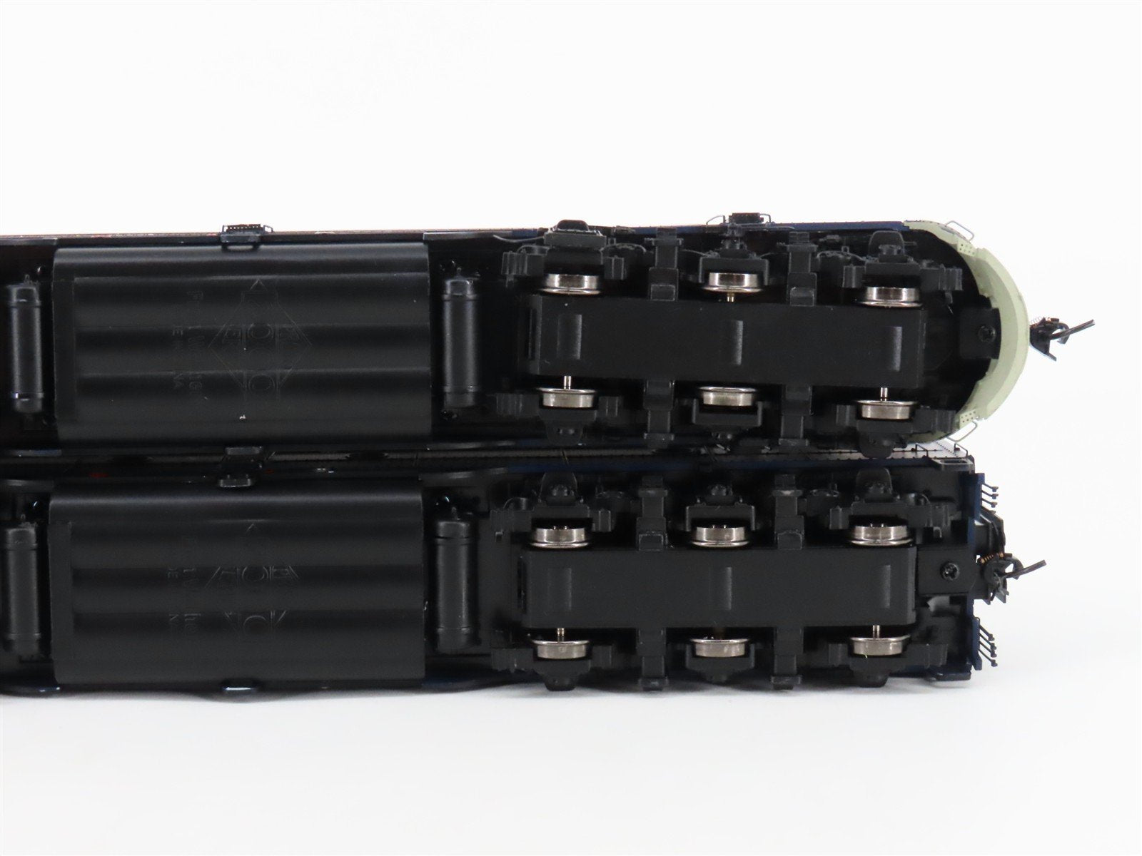 HO Walthers Proto 920-48368 B&O Baltimore & Ohio E9A/E8Bm Diesel Set - DCC Ready