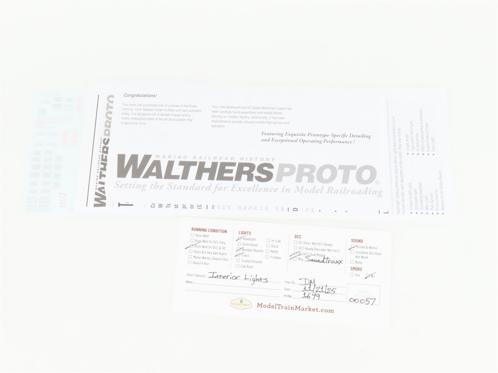 HO Walthers Proto 920-14843 PC/AMTK Budd 85' Metroliner Electric w/ DCC & Sound