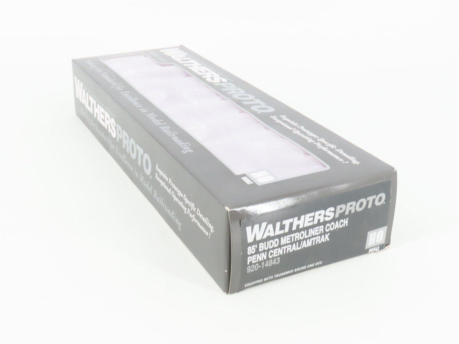 HO Walthers Proto 920-14843 PC/AMTK Budd 85' Metroliner Electric w/ DCC & Sound
