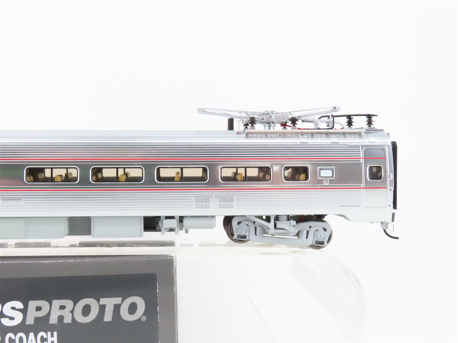 HO Walthers Proto 920-14843 PC/AMTK Budd 85' Metroliner Electric w/ DCC & Sound