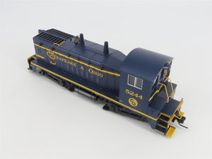 O Scale 2-Rail Atlas 6177-2 C&O Chesapeake & Ohio EMD SW9 Diesel Switcher #5244
