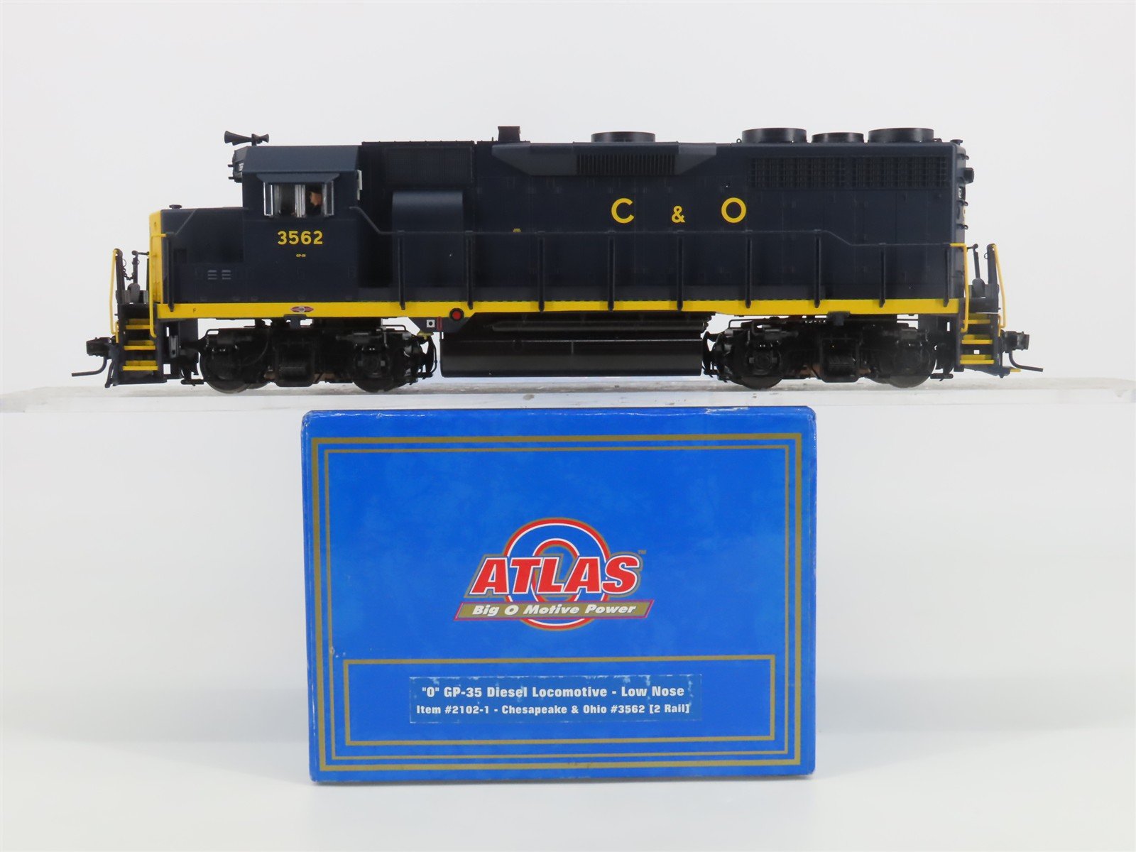 O Scale 2-Rail Atlas 2102-1 C&O Chesapeake & Ohio EMD GP35 Diesel #3562