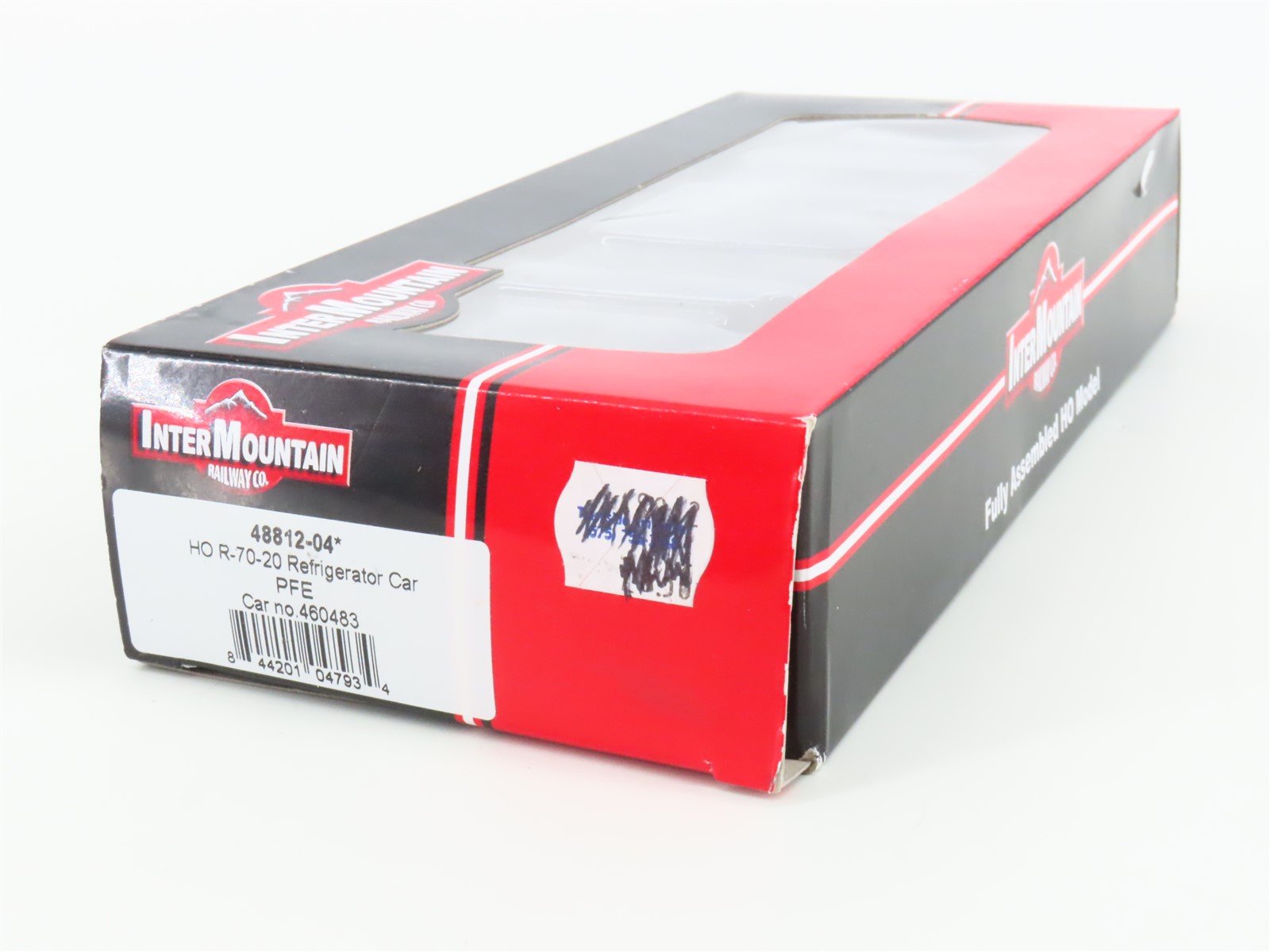 HO Scale InterMountain 48812-04* UPFE Union Pacific Fruit Express Reefer #460483