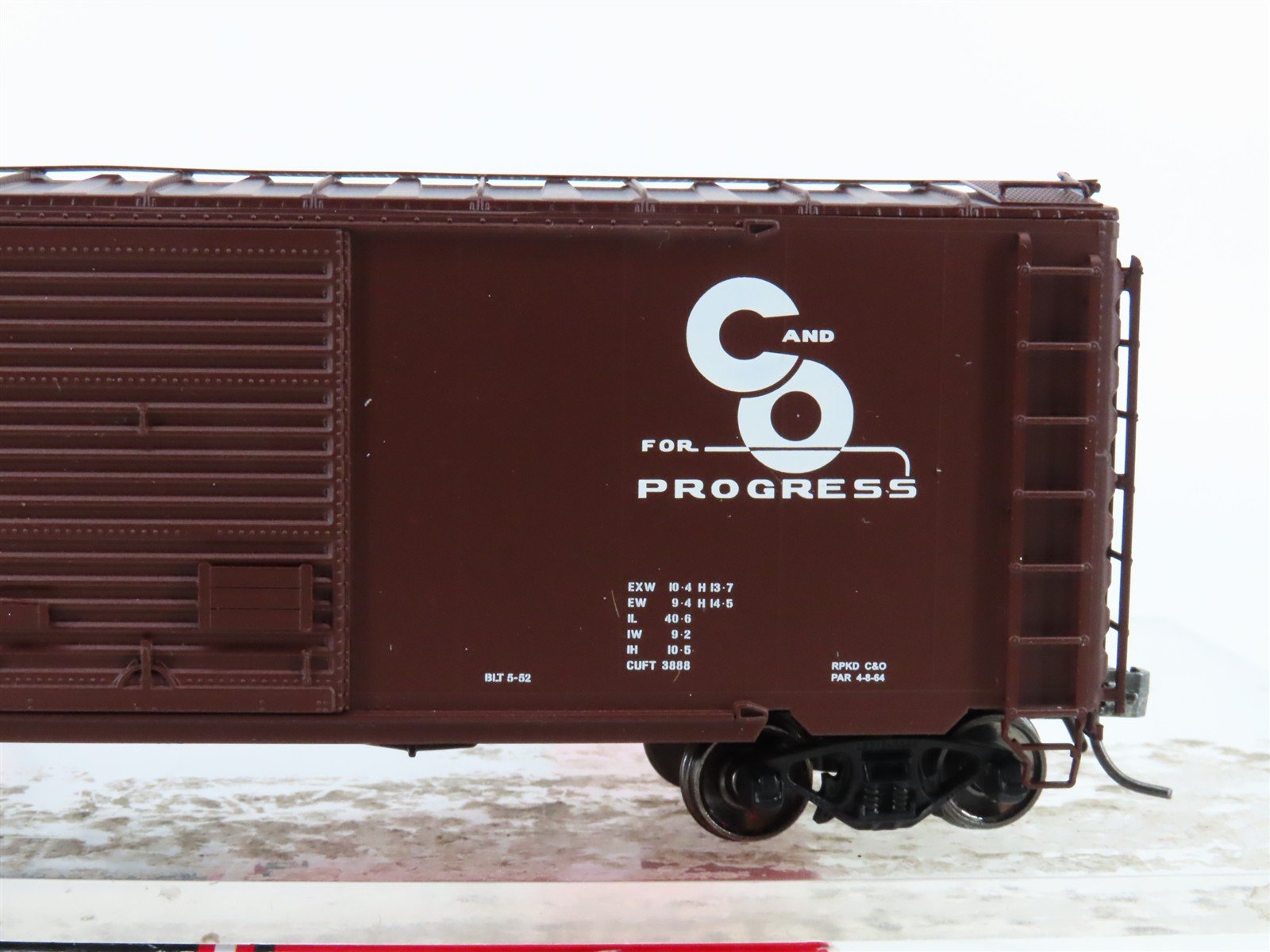 HO InterMountain 45455-23* C&O Chesapeake & Ohio Single Door Box Car #18331