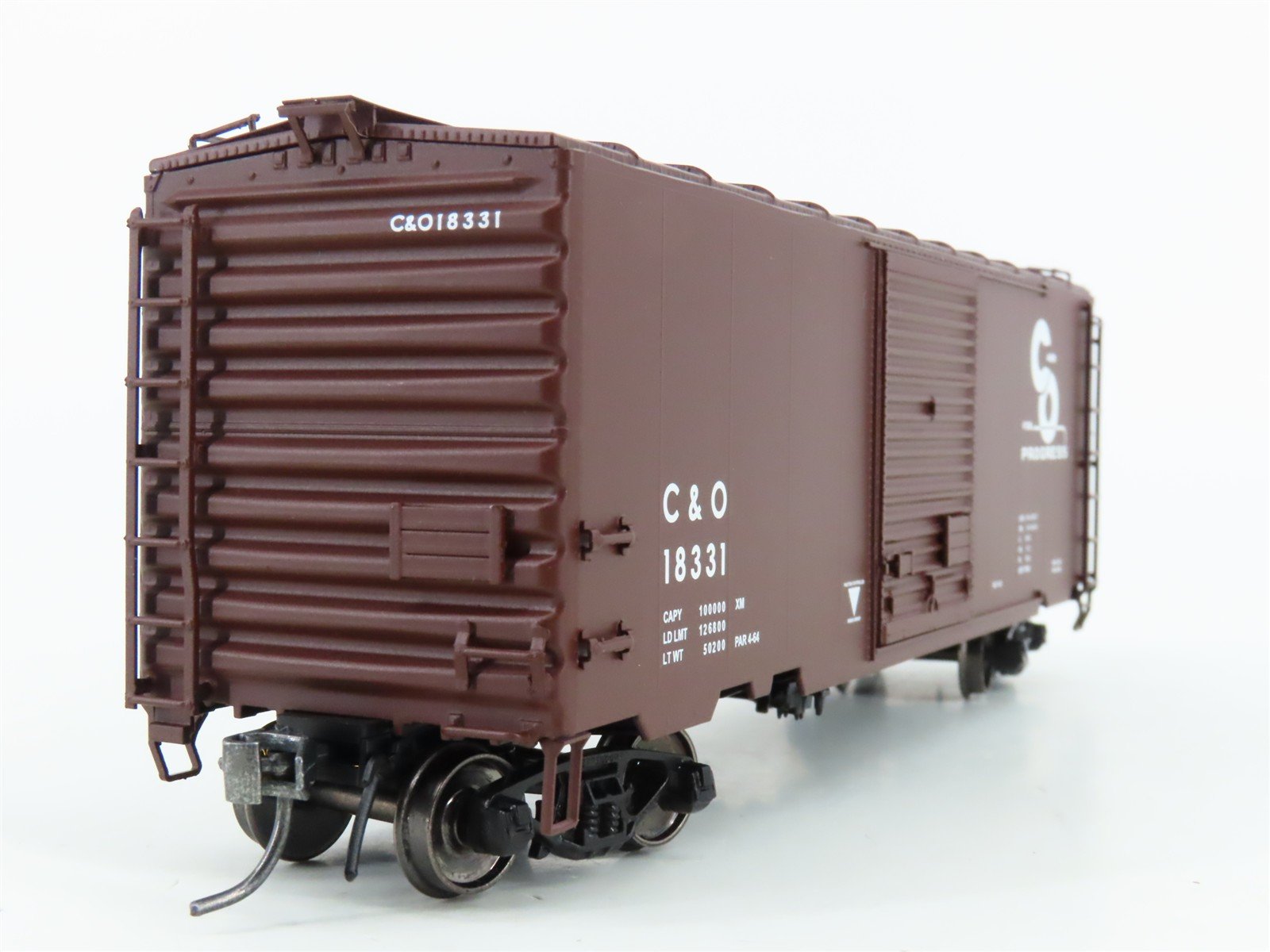HO InterMountain 45455-23* C&O Chesapeake & Ohio Single Door Box Car #18331