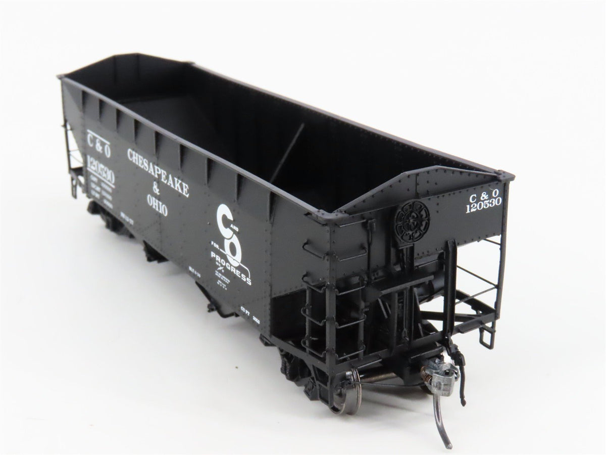 HO Scale InterMountain 47169-07 C&amp;O Chesapeake &amp; Ohio 2-Bay Open Hopper #120530