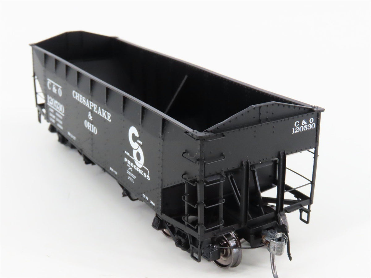 HO Scale InterMountain 47169-07 C&amp;O Chesapeake &amp; Ohio 2-Bay Open Hopper #120530