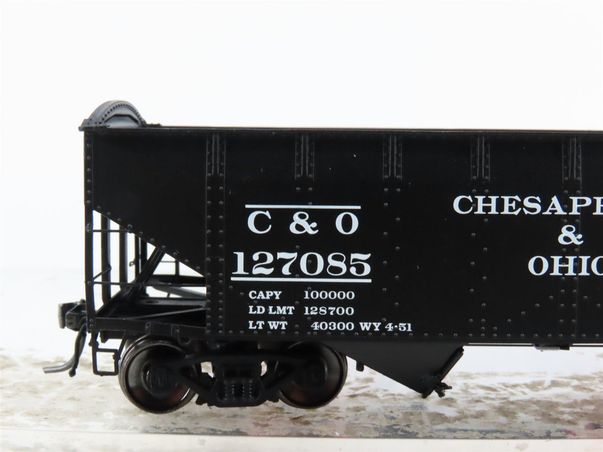 HO Scale InterMountain 47170-11* C&amp;O Chesapeake &amp; Ohio 2-Bay Open Hopper #127085
