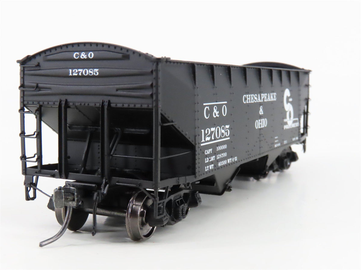 HO Scale InterMountain 47170-11* C&amp;O Chesapeake &amp; Ohio 2-Bay Open Hopper #127085