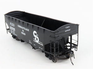 HO Scale InterMountain 47170-11* C&O Chesapeake & Ohio 2-Bay Open Hopper #127085