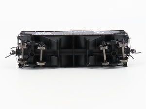 HO Scale InterMountain 47170-11* C&O Chesapeake & Ohio 2-Bay Open Hopper #127085