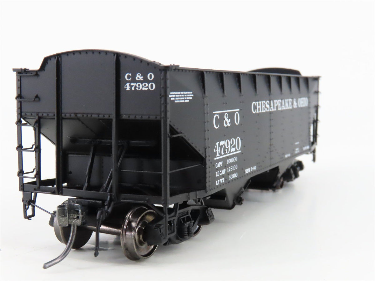 HO Scale InterMountain 47172-05* C&amp;O Chesapeake &amp; Ohio 2-Bay Open Hopper #47920