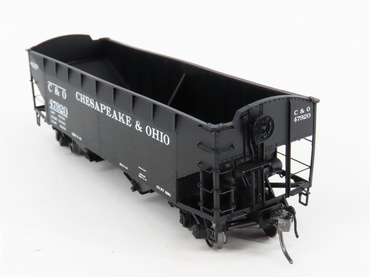 HO Scale InterMountain 47172-05* C&amp;O Chesapeake &amp; Ohio 2-Bay Open Hopper #47920