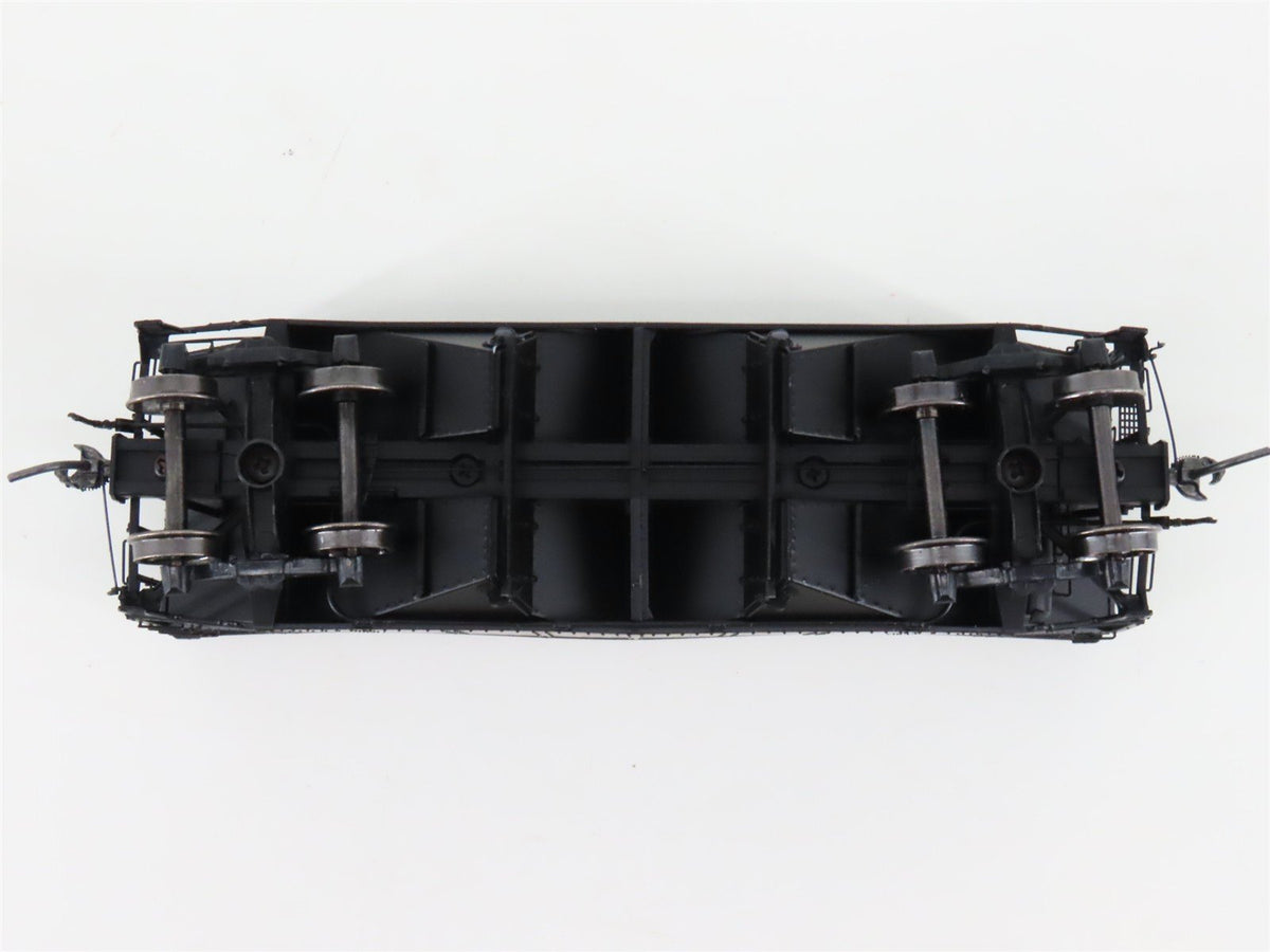 HO Scale InterMountain 47172-05* C&amp;O Chesapeake &amp; Ohio 2-Bay Open Hopper #47920