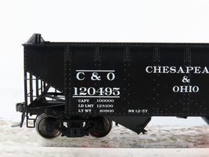 HO Scale InterMountain 47169-06 C&O Chesapeake & Ohio 2-Bay Open Hopper #120495