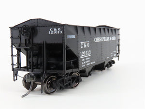 HO Scale InterMountain 47167-09* C&O Chesapeake & Ohio 2-Bay Open Hopper #121613