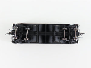 HO Scale InterMountain 47167-09* C&O Chesapeake & Ohio 2-Bay Open Hopper #121613