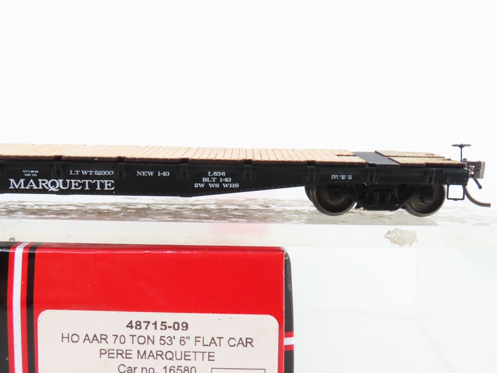 HO Scale InterMountain 48715-09 PM Pere Marquette 53' 6