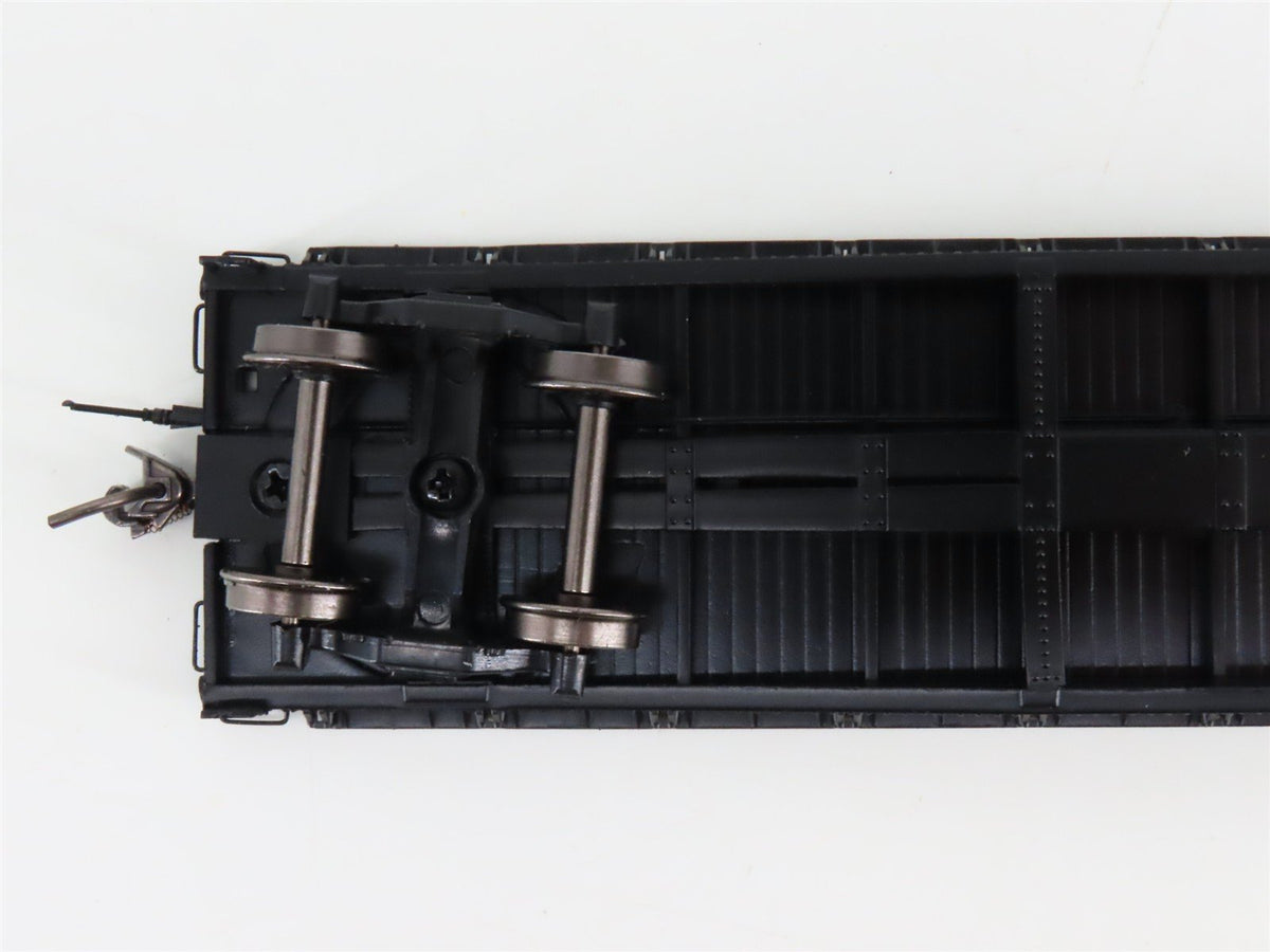 HO Scale InterMountain 48715-09 PM Pere Marquette 53&#39; 6&quot; Flat Car #16580