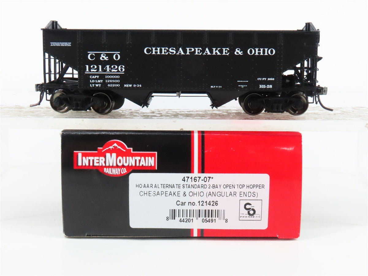 HO Scale InterMountain 47167-07* C&amp;O Chesapeake &amp; Ohio 2-Bay Open Hopper #121426