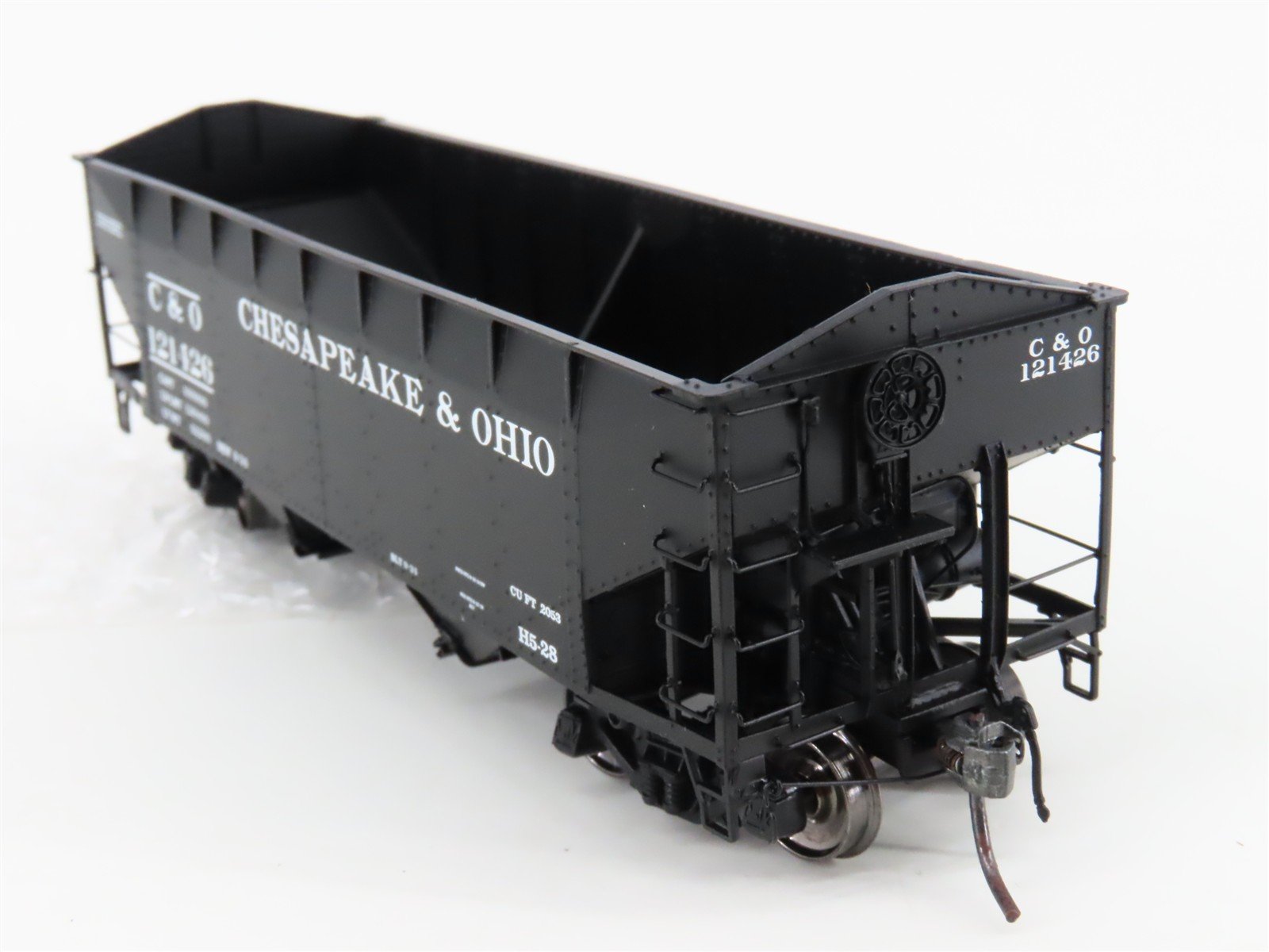 HO Scale InterMountain 47167-07* C&O Chesapeake & Ohio 2-Bay Open Hopper #121426