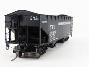 HO Scale InterMountain 47167-07* C&O Chesapeake & Ohio 2-Bay Open Hopper #121426