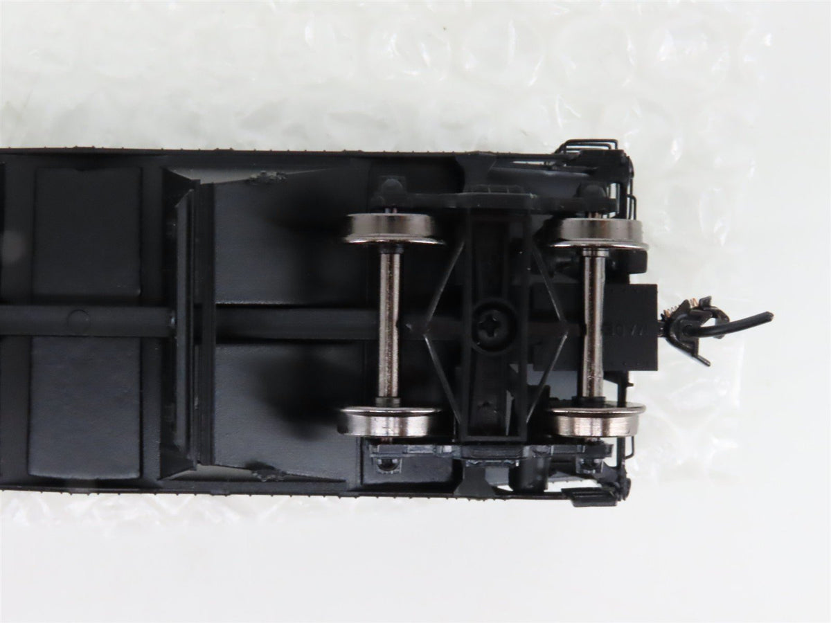 HO Scale InterMountain T452905-12 C&amp;O Chesapeake &amp; Ohio 2-Bay Open Hopper #63905