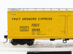 HO Scale InterMountain 47737-01* C&O FGEX Fruit Growers Express Reefer #38265