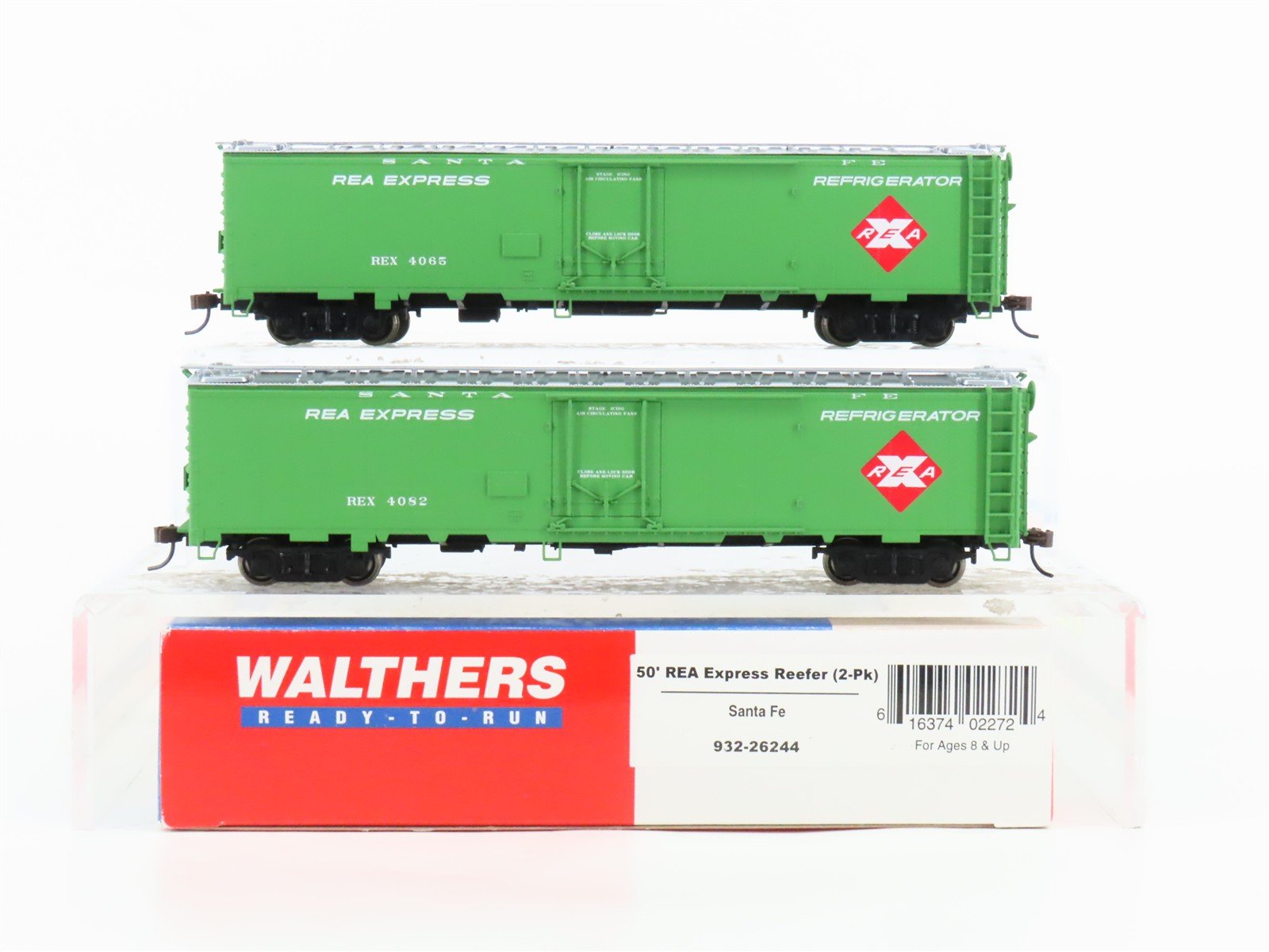 HO Scale Walthers 932-26244 REX Santa Fe REA Express Reefer 2-Pack