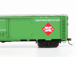 HO Scale Walthers 932-26244 REX Santa Fe REA Express Reefer 2-Pack