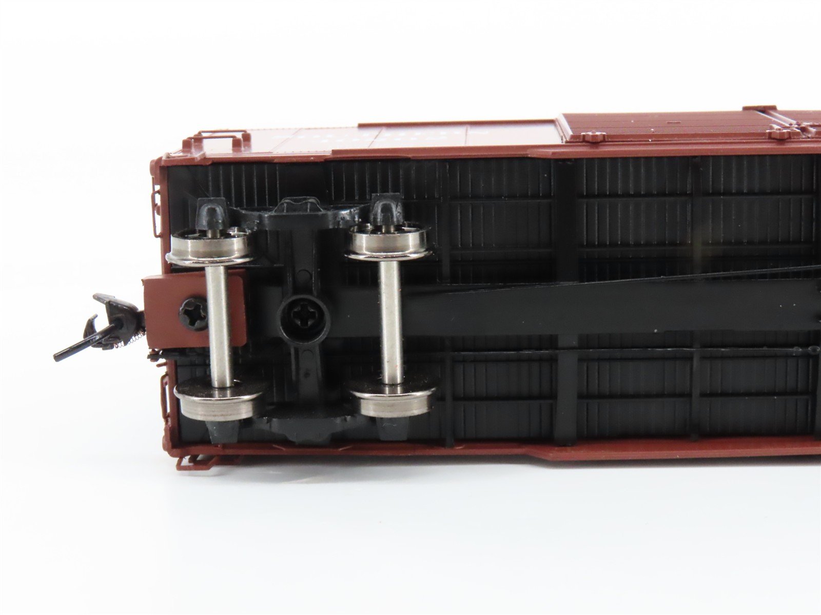 HO Scale Walthers Proto 920-101682 SOU Southern Railway 50' Box Car #40202