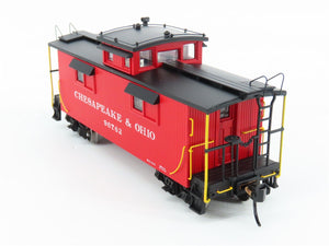HO Scale Walthers Proto 920-103155 C&O Chesapeake & Ohio 25' Caboose #90762