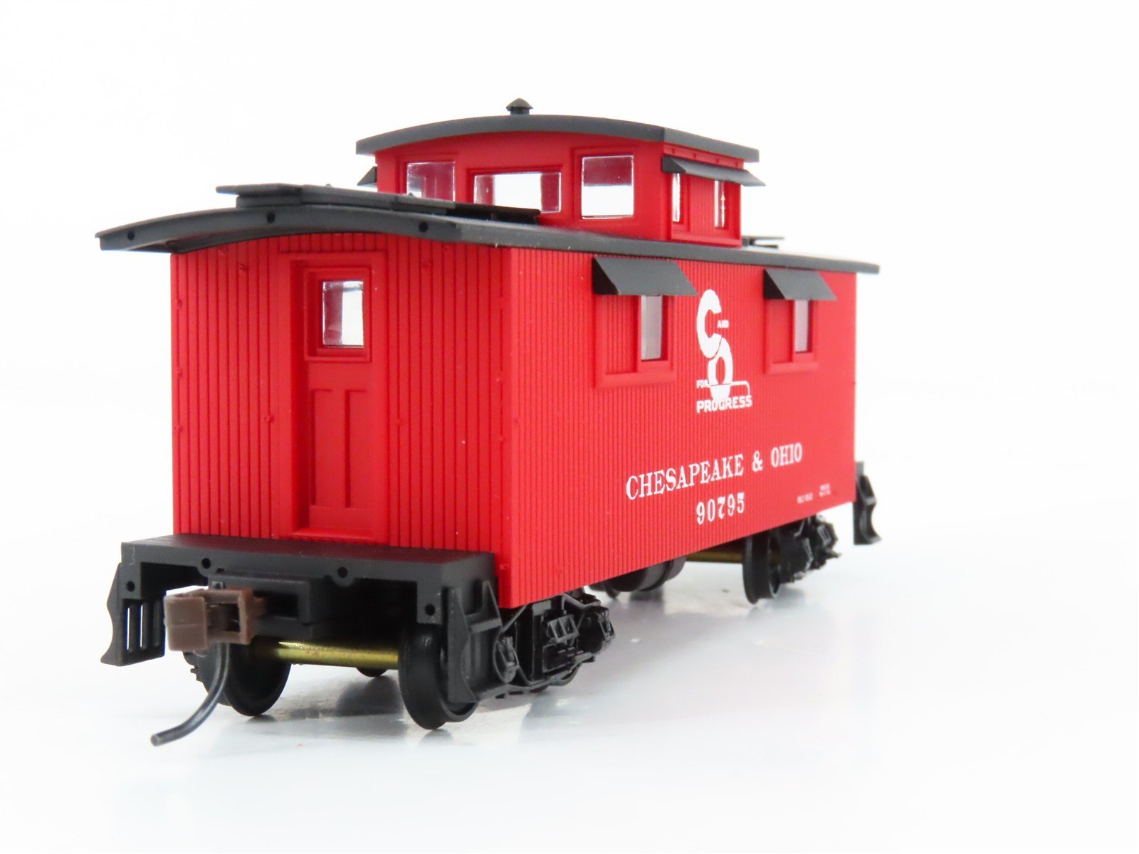 HO Scale Walthers 932-7522 C&O Chesapeake & Ohio 25' Wood Caboose #90795