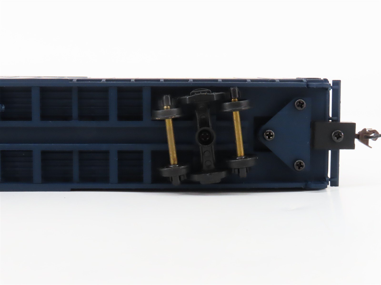 HO Scale Walthers 932-23504 C&O Chesapeake & Ohio 86' Hi-Cube Box Car 2-Pack