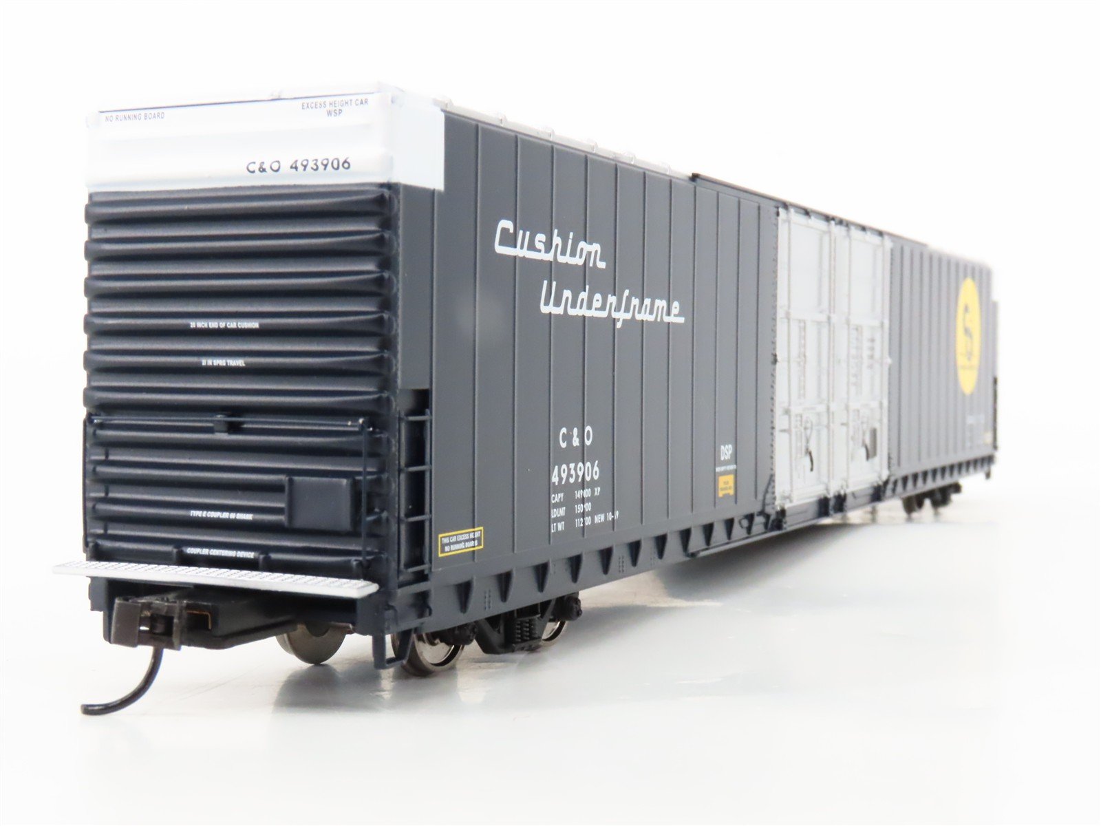 HO Scale Walthers Proto 920-102112 C&O Chesapeake & Ohio 86' Box Car #493906