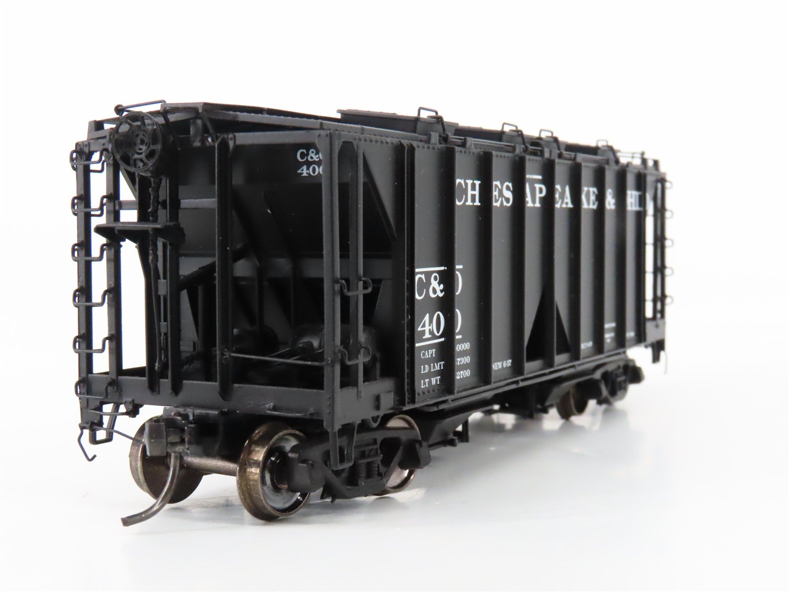 HO Scale InterMountain 48601-01* C&O Chesapeake & Ohio 2-Bay Hopper #400